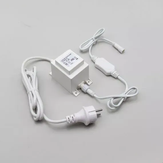 Трансформатор 60W с выпрямителем 24В., до 1000 LED, провод белый Каучук, IP65, LTC (PTR60-3A-W)