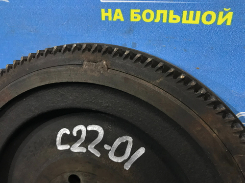 Маховик NISSAN LARGO 1992