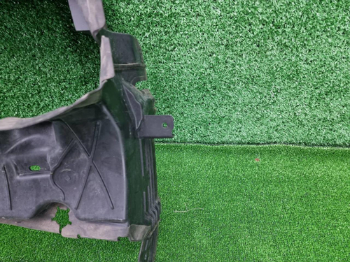 Воздуховод радиатора BMW 2er G42 (2021-н.в.)