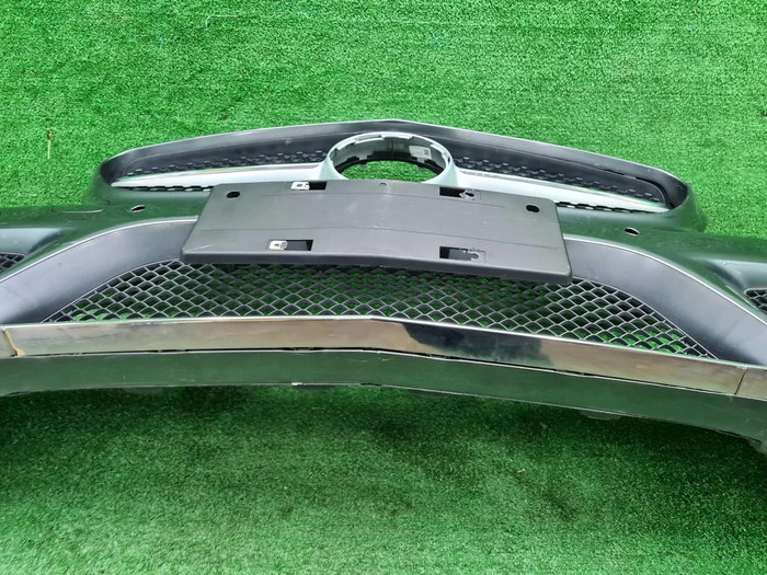 Бампер передний Mercedes C W205 14-18 AMG В сборе