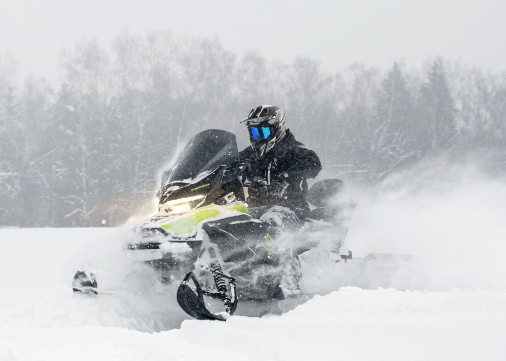 Снегоход SHARMAX Ace 1000 с ПСМ