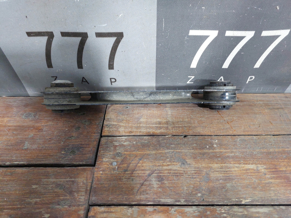 Рычаг задний правый BMW 5-Series (G30)  Б/У Оригинал 33326867537