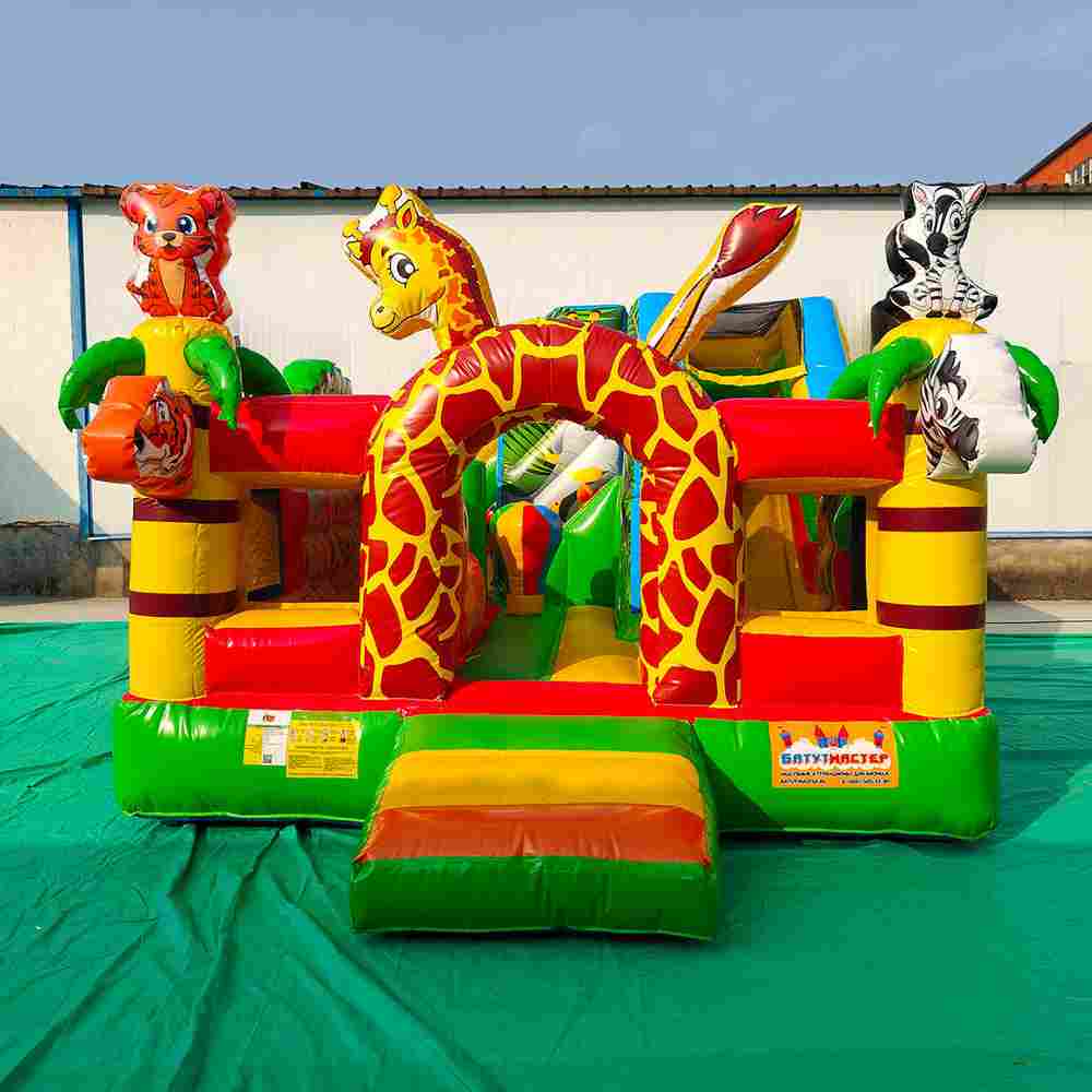 Коммерческий надувной батут "Сафари-экскурсия", с горкой 5*4*2,8 м