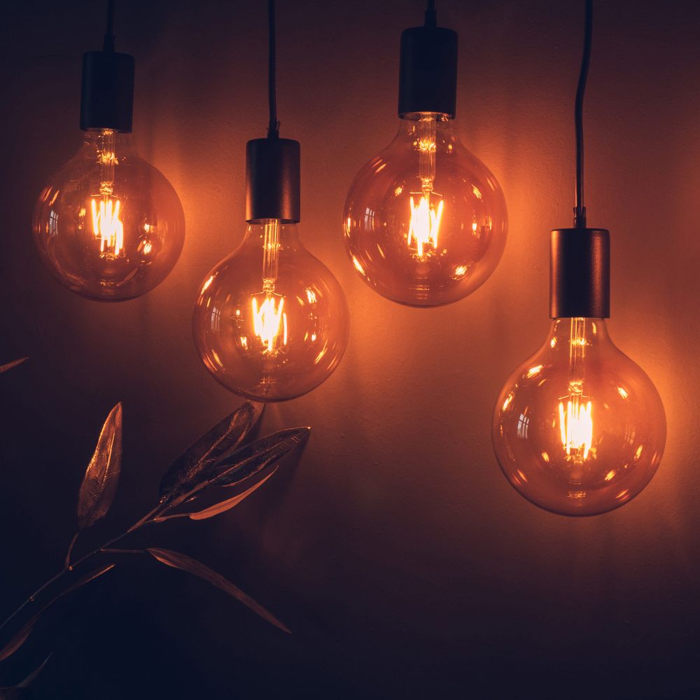 LED-G125-8W-GOLDEN-E27 GLV21GO Лампа светодиодная Vintage. Форма шар. золотистая колба. Картон. ТМ Uniel