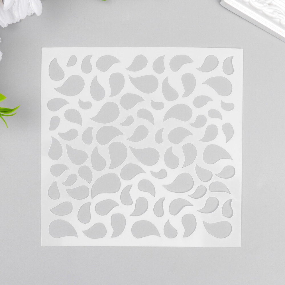 Трафарет пластик "Капельки разных размеров" 13х13 см