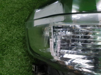 Фара правая Toyota Land Cruiser 200 (2015-2021) LED