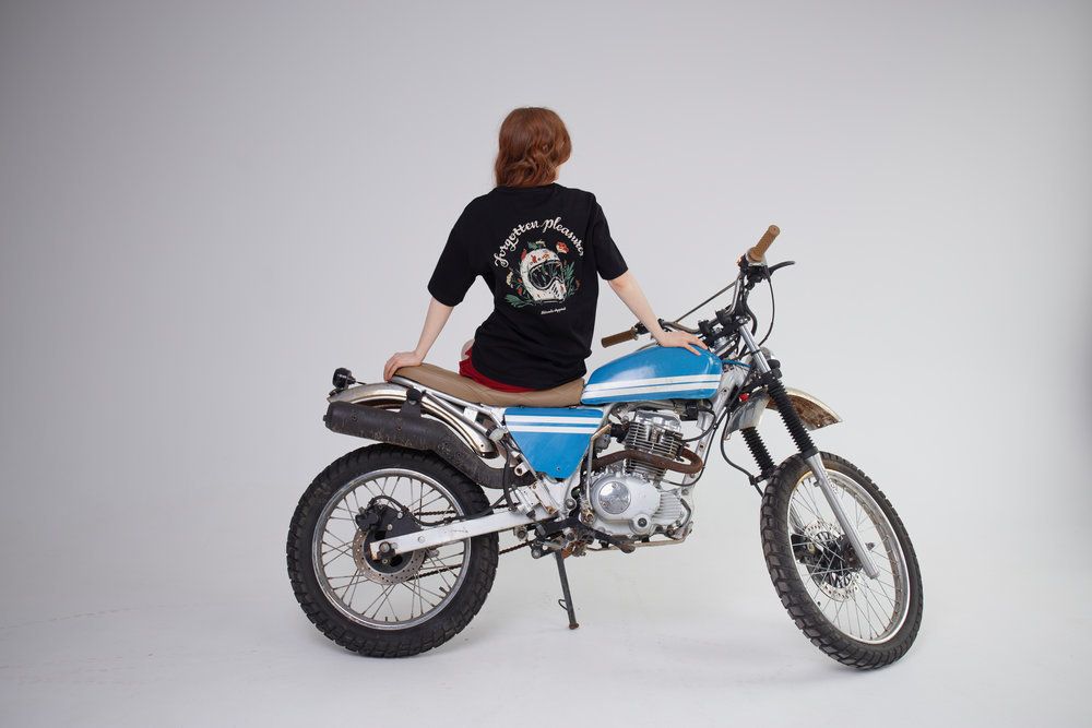 Футболка Helmet