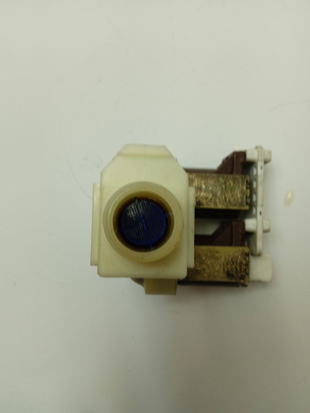 WFO2042OE кт1 Клапан подачи воды для стиральных машин Bosch 428210 б/у