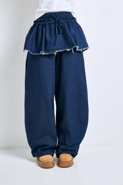 Джинсы с баской SELECT