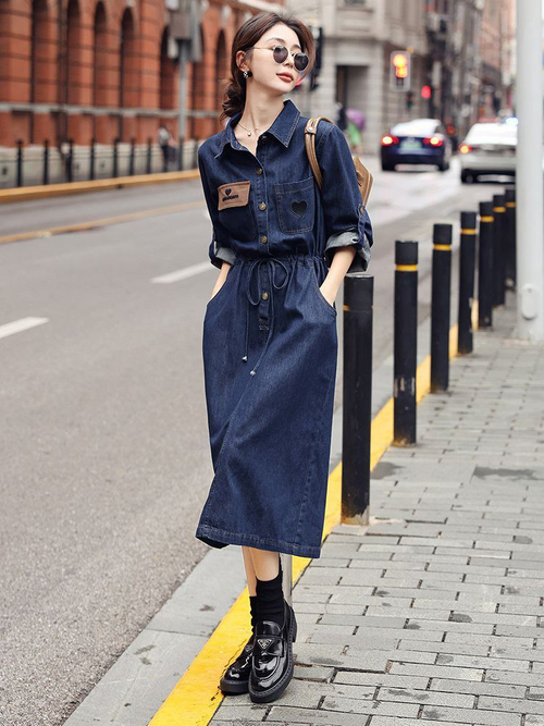 Джинсовое платье-рубашка миди