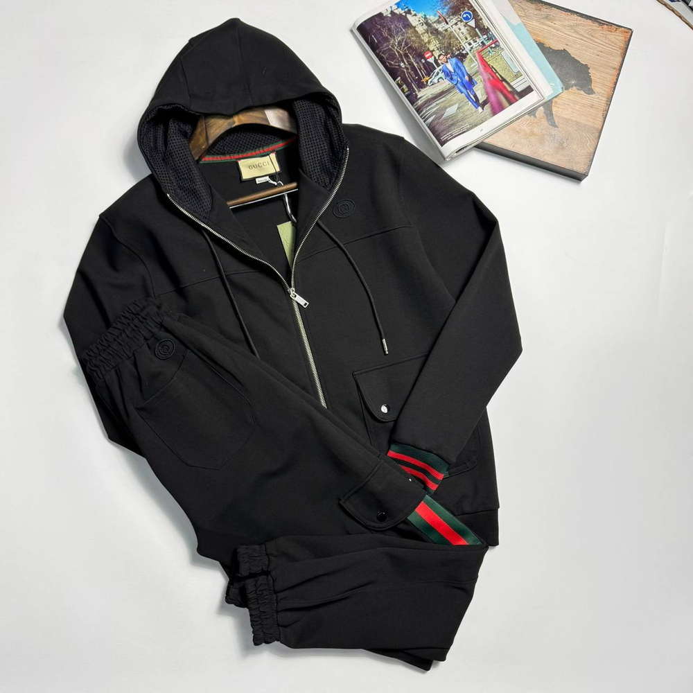 Спортивный костюм Gucci