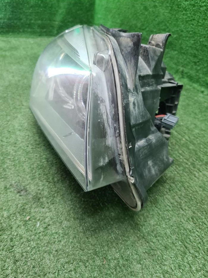 Фара правая BMW X1 E84 (2012-2015) ксенон