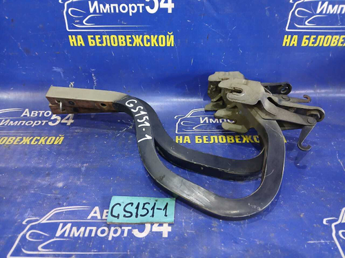 Петля багажника TOYOTA CROWN 1997