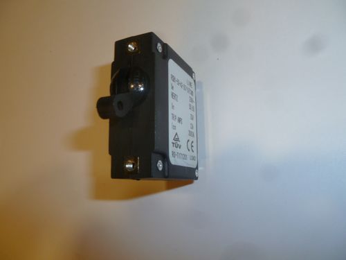 Выключатель автоматический (одинарный) 20A /Cirkuit Breaker 20A