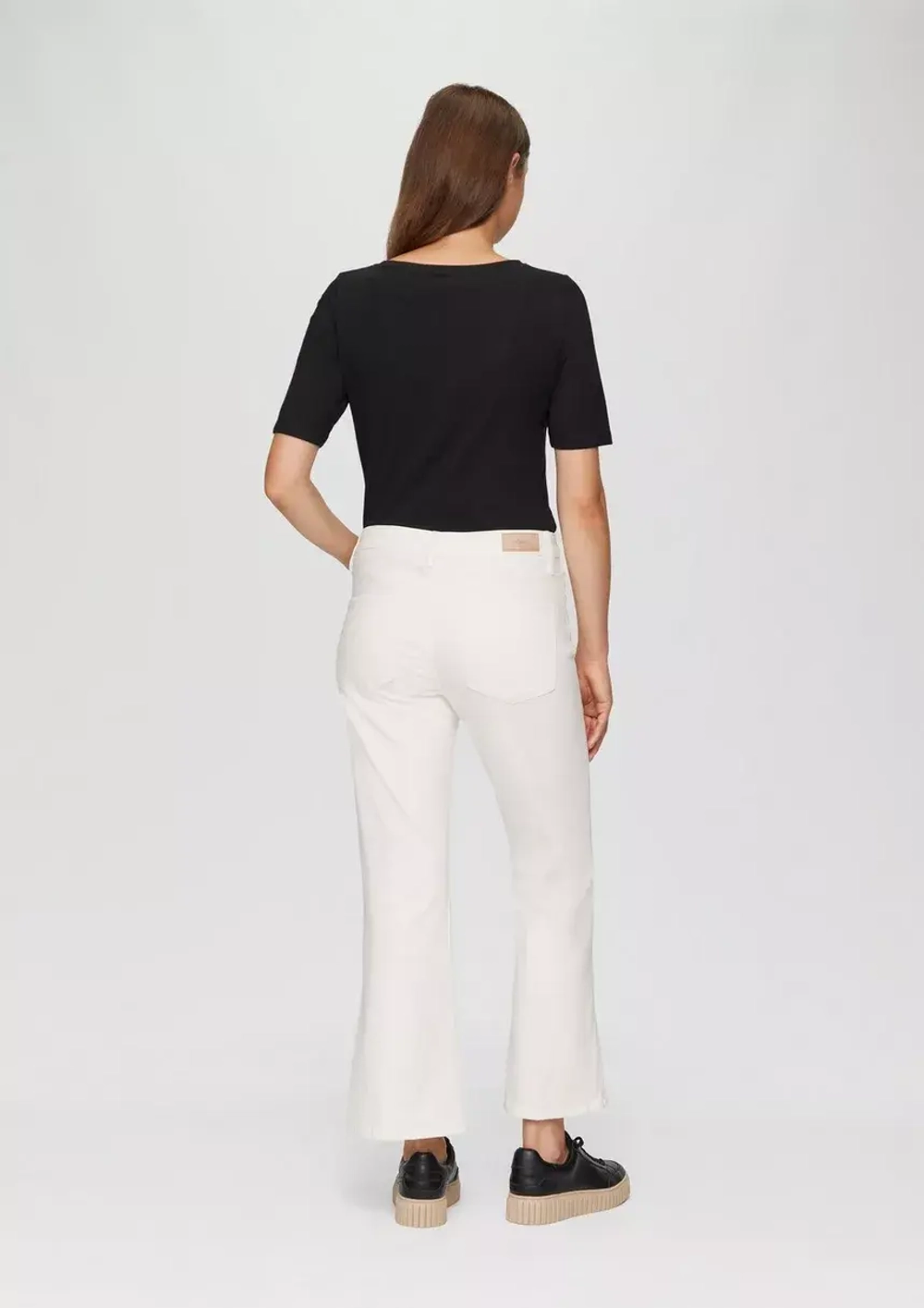 Cropped Jeans / Regular Fit / Mid Rise / Flared Leg