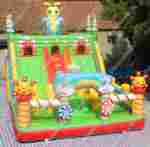 Надувной батут "Пчелиный дом", 8*6*6 м