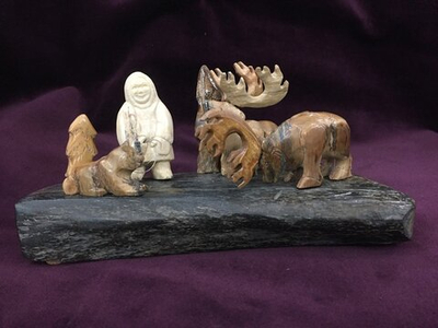 Письменный набор "Хант с оленями"