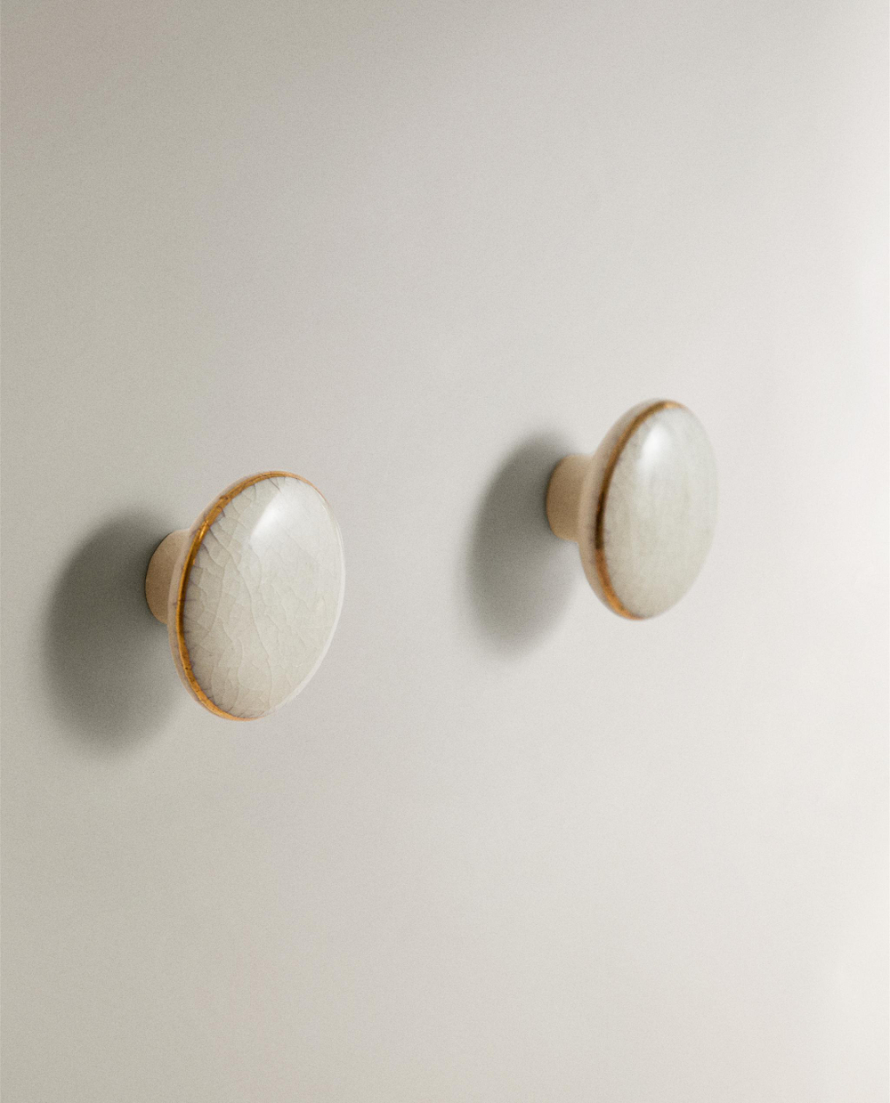 Мебельная ручка Zara Home, 4х4х5.5 см, керамика, золотой, 2 шт., 6364/555