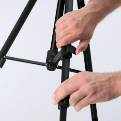 Штатив BOSCH BT150 для лазерного уровня с шарниром 1/4 дюйма