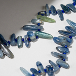 Кианит натуральный, перышки, 10-35мм