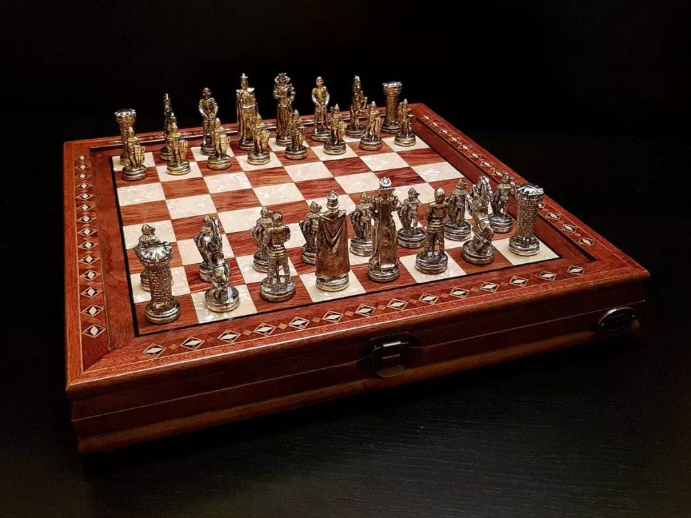 Шахматы "Эпоха империй" роза антик (2616-GA) 6