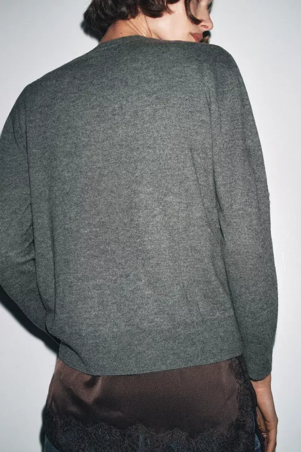 ZARA СВИТЕР ИЗ 100% ЭКСТРАМЯГКОЙ ШЕРСТИ, ТЕМНО-СЕРЫЙ