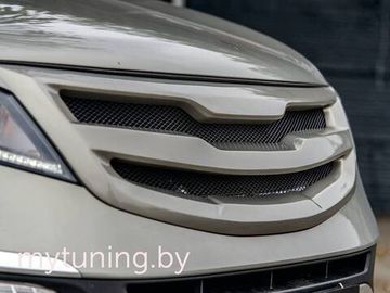 Решетка радиатора V.1 для Kia Sportage III