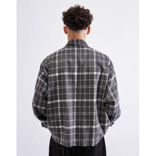 Рубашка укороченная с шерстью клетка серая - фото 7