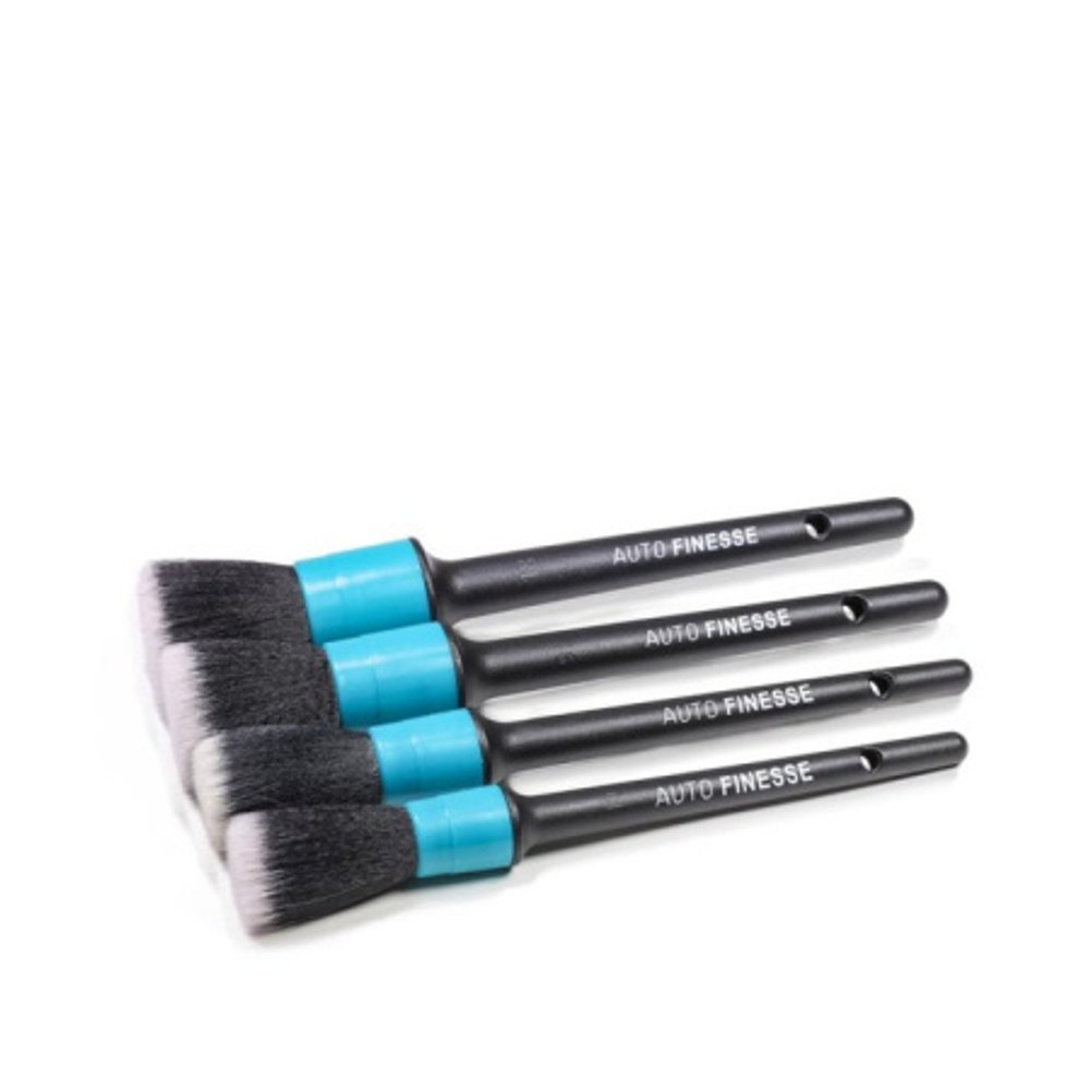 Auto Finesse Набор ультрамягких кистей Feather Tip, 4 штуки