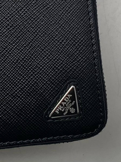 Кошелёк Prada
