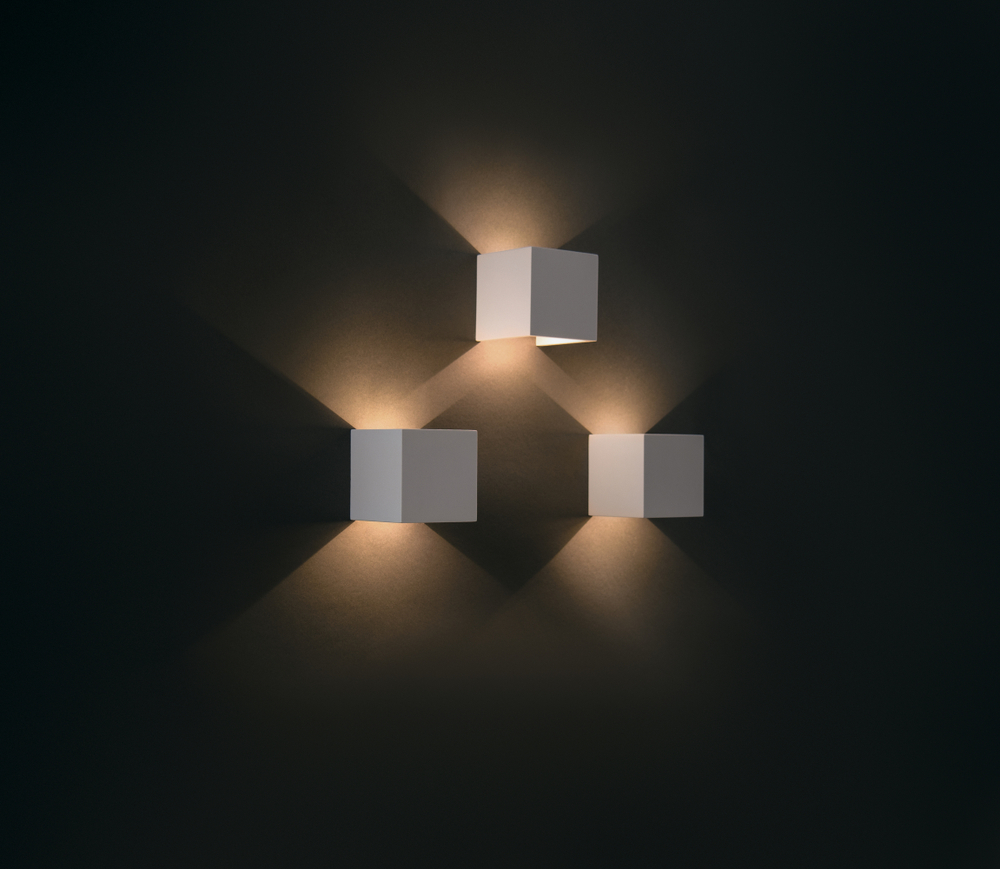 Настенный светильник (бра) Maytoni C155-WL-02-3W-W