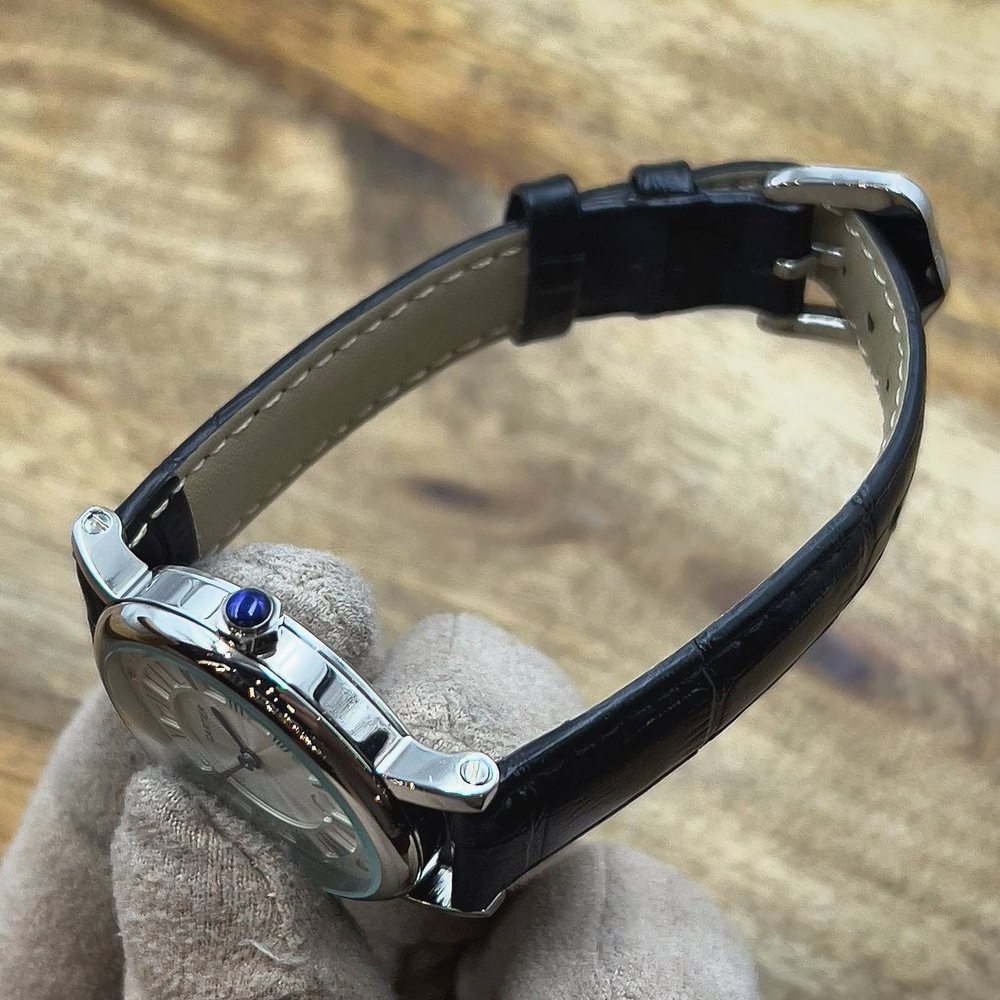 Часы Cartier