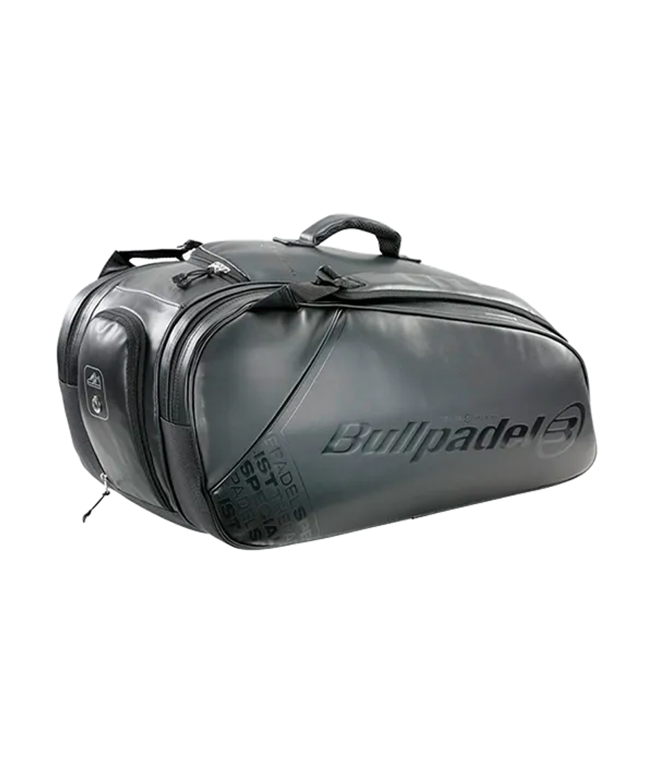 Сумка для падел Bullpadel Casual Black 2025, термокарманы и вентиляция