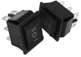 Клавиша-тумблер квадрат БОЛЬШОЙ 250V 15А (6с) (ON-OFF-ON) черный с нейтралью Б/Фикс REXANT 362375