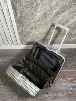 Чемодан Rimowa