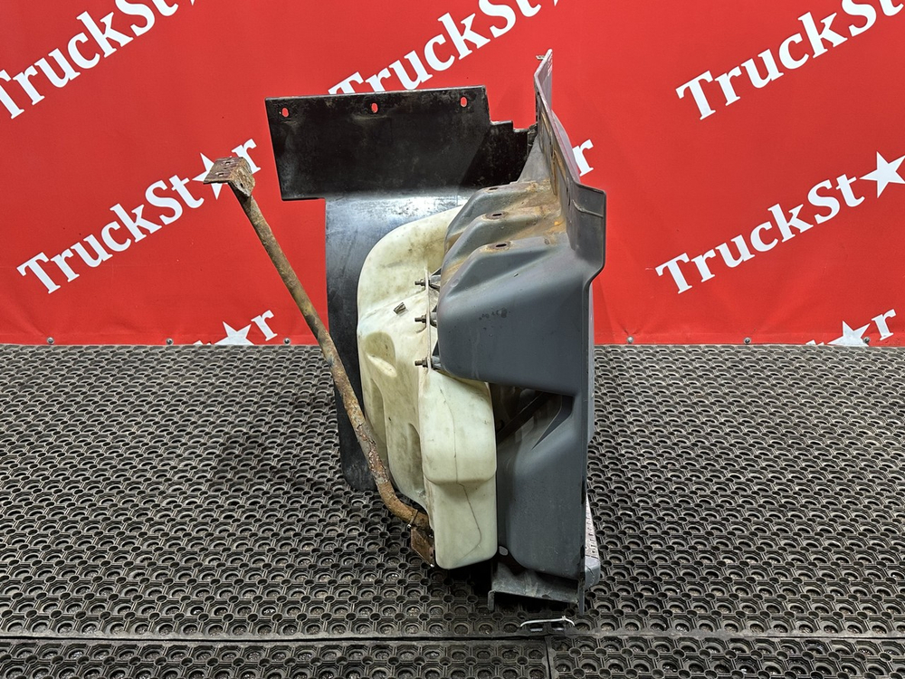 Корпус подножек левый