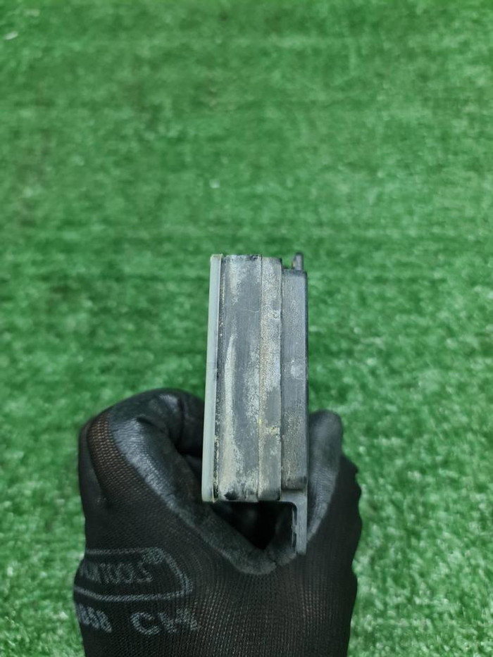 Датчик слепых зон Range Rover Vogue 4 L405 (12-22)