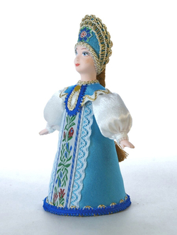 Кукла интерьерная. Девушка в традиционном русском костюме.