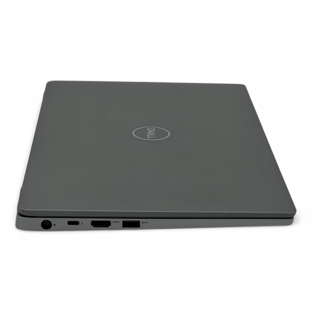 Latitude 7400