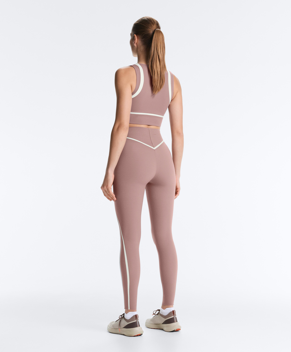 Oysho Топ Compressive, темно-сиреневый