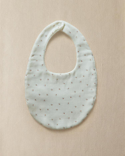 ZARA HOME ДЕТСКИЙ НАГРУДНИК С ЦВЕТОЧНЫМ ПРИНТОМ, ЭКРЮ