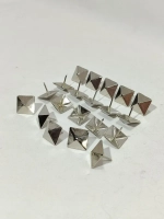 Декоративные гвозди с большой шляпкой под старину