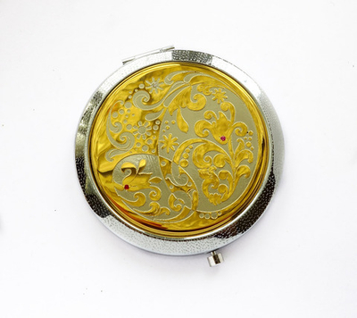 Зеркало "Красивые цветы"