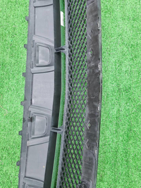 Решетка перед. бампера Mercedes GLC X253 15-19 AMG