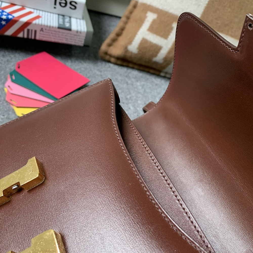 Hermes Constance 23