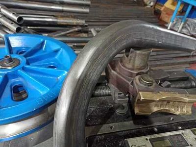 Гибка металлических труб овального сечения по радиусу - услуги