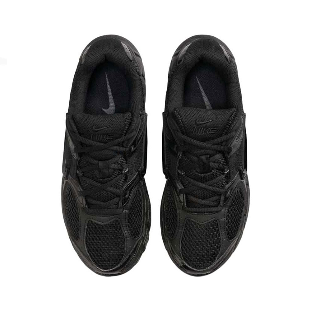 Женские кроссовки Nike V5 RNR