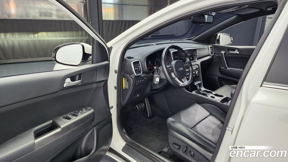 Kia Sportage The Bold Дизель 2.0 2WD (11.2019)