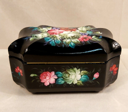Шкатулка "Цветы на черном" с жостовской росписью