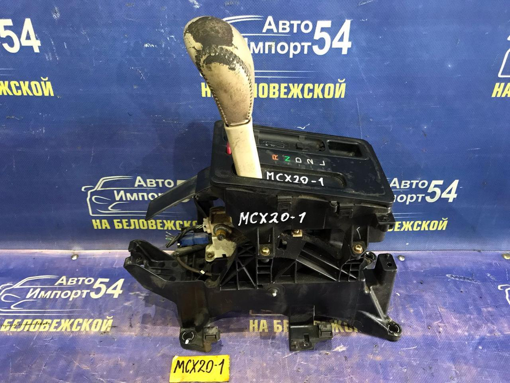 Селектор АКПП TOYOTA PRONARD 2000